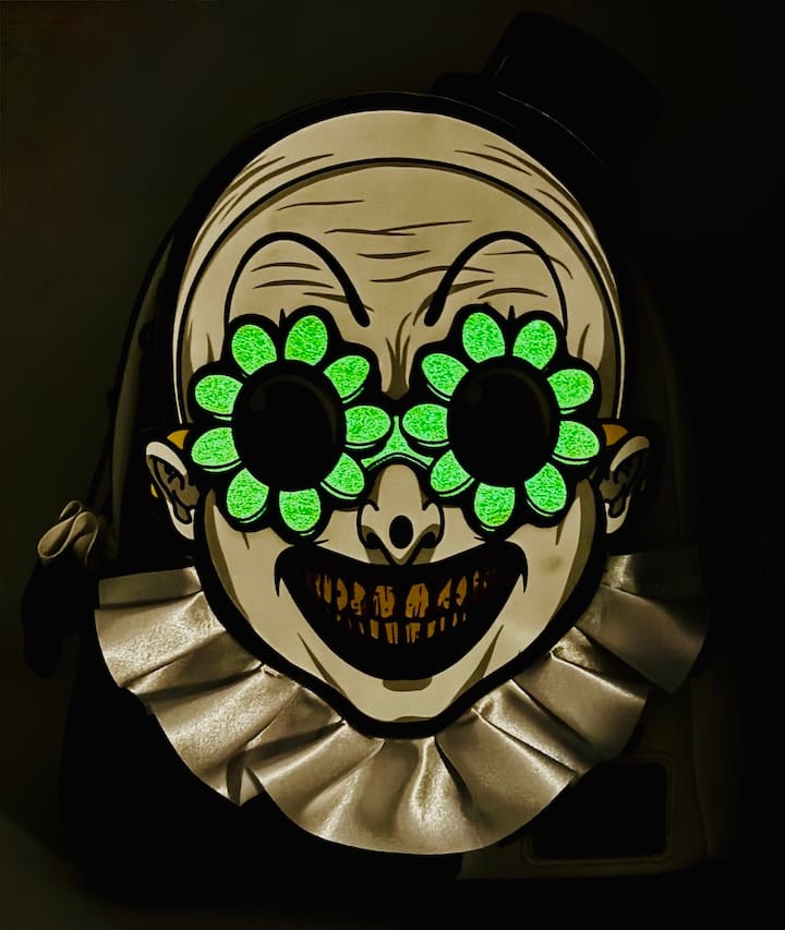 Loungefly Terrifier Art The Clown Mini Backpack Cosplay Glow Bag Glow In The Dark Effect