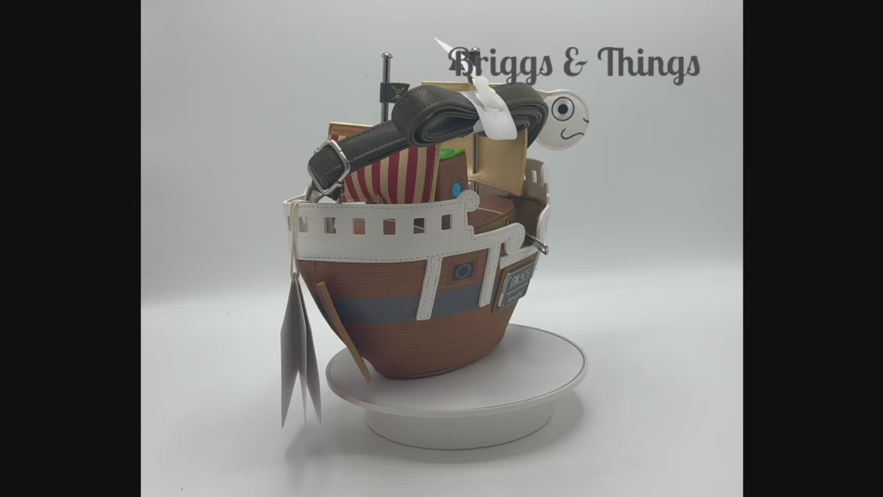 Loungefly One Piece SDCC Crossbody Going Merry Figural Bag Video