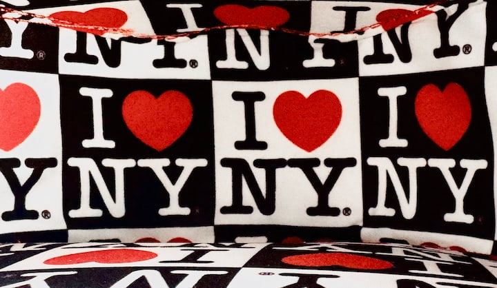 Loungefly I Love New York Crossbody Bag Big Apple Lining