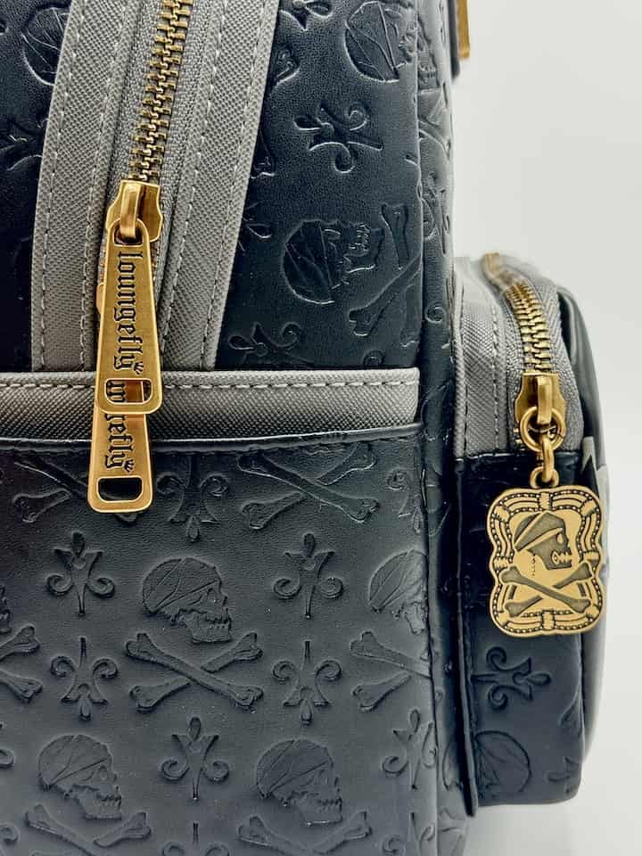 Loungefly The Black Pearl Mini Backpack Pirates of the Caribbean Bag Zips